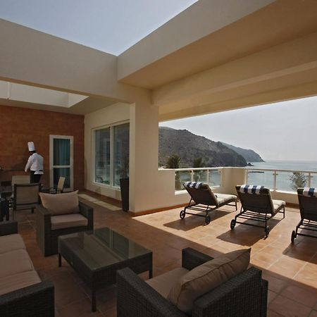 חור פאקאן Oceanic Khorfakkan Resort & Spa חדר תמונה