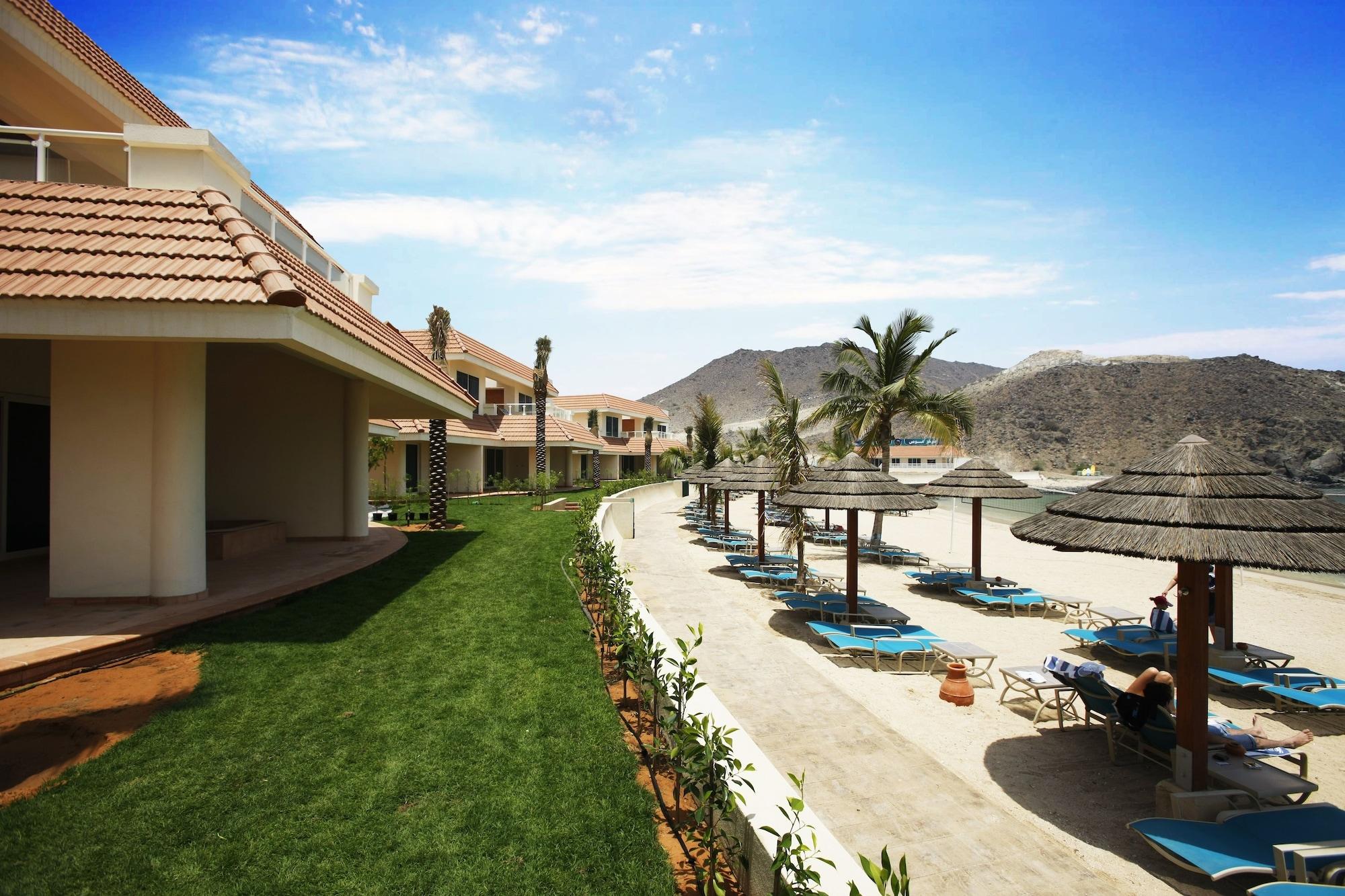 חור פאקאן Oceanic Khorfakkan Resort & Spa מראה חיצוני תמונה