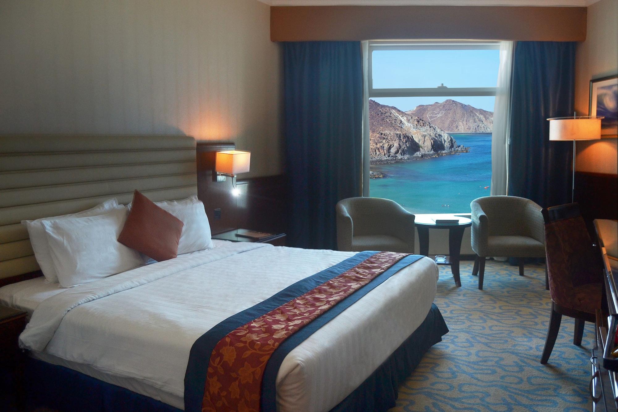 חור פאקאן Oceanic Khorfakkan Resort & Spa מראה חיצוני תמונה