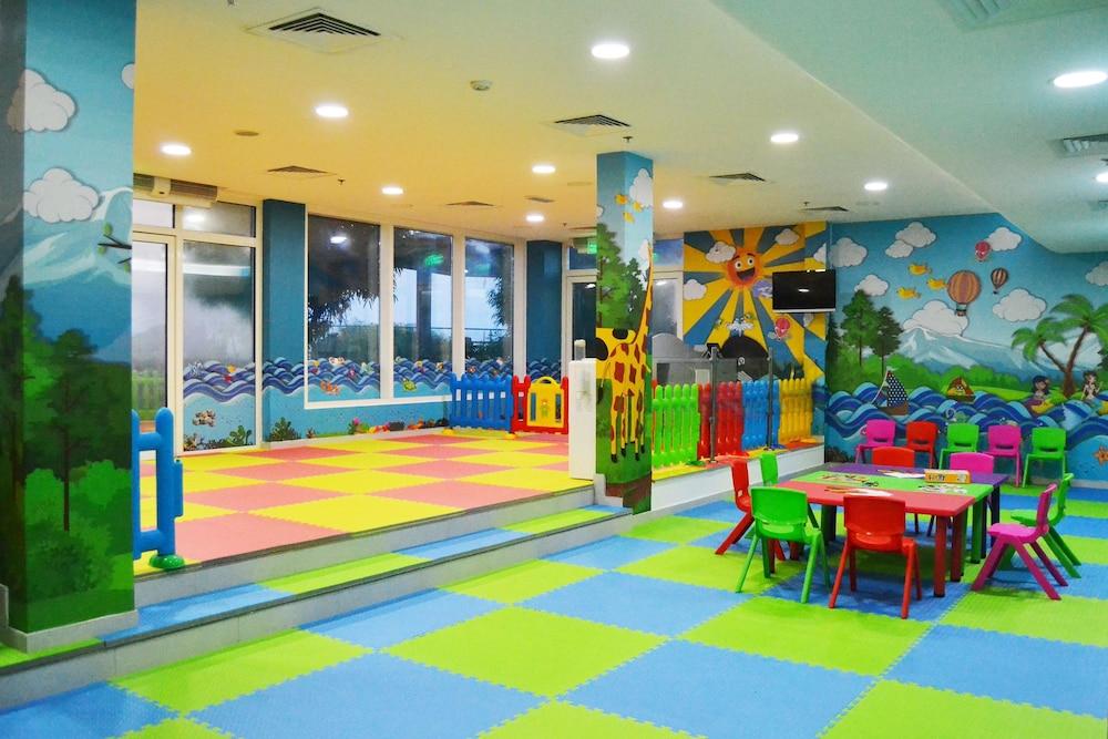 חור פאקאן Oceanic Khorfakkan Resort & Spa מראה חיצוני תמונה
