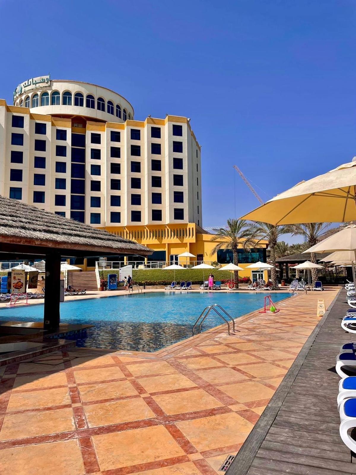 חור פאקאן Oceanic Khorfakkan Resort & Spa מראה חיצוני תמונה