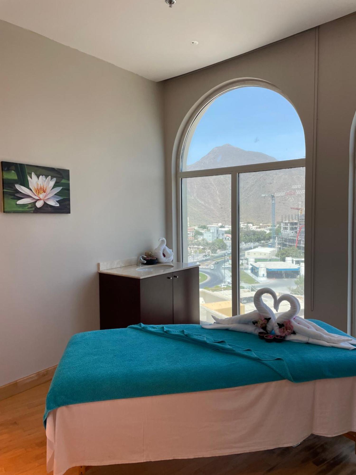 חור פאקאן Oceanic Khorfakkan Resort & Spa מראה חיצוני תמונה