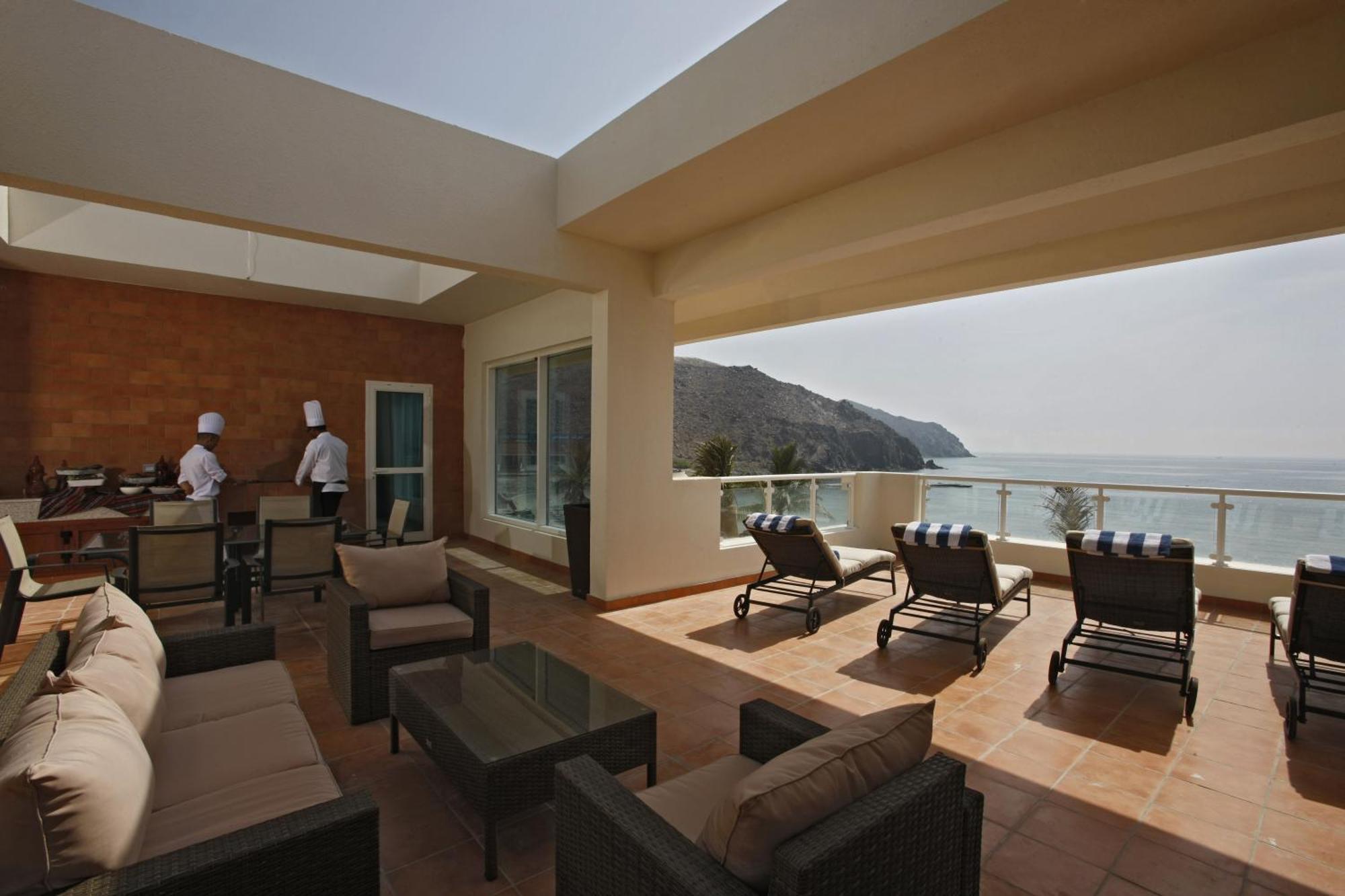 חור פאקאן Oceanic Khorfakkan Resort & Spa חדר תמונה
