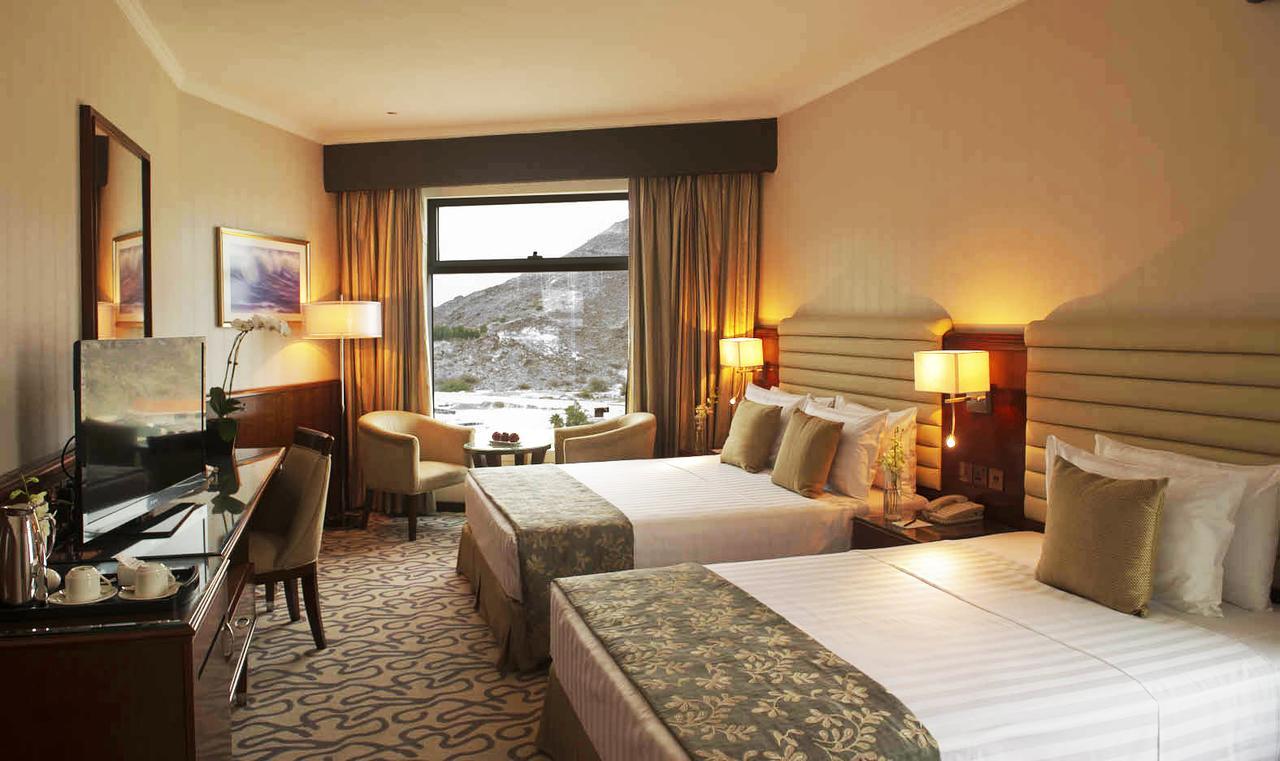 חור פאקאן Oceanic Khorfakkan Resort & Spa מראה חיצוני תמונה